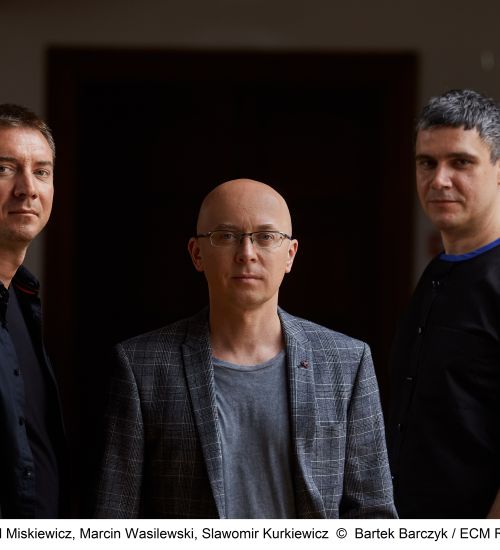 https://www.bck.usermd.net/sites/default/files/2592_marcin_wasilewski_trio_pf5.jpg